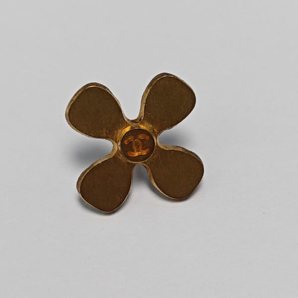 Metal Gold Stud Earrings
