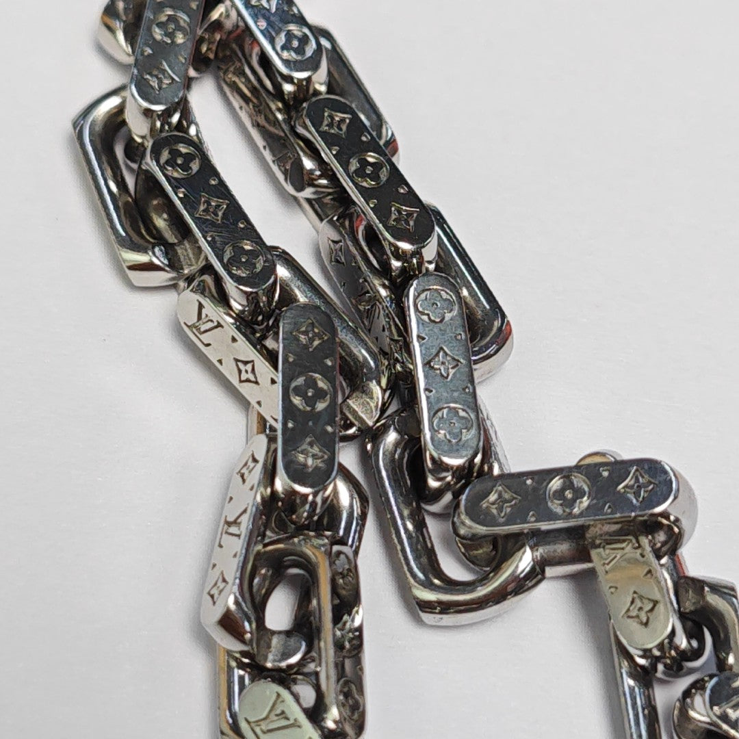 MONOGRAM Metal Silver Bracelet