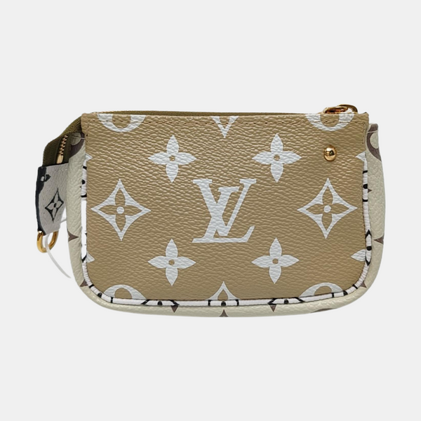 Authenticated pre-owned  ACCESSOIRES Mini Monogram Coated Canvas Green - Clutch at Looply