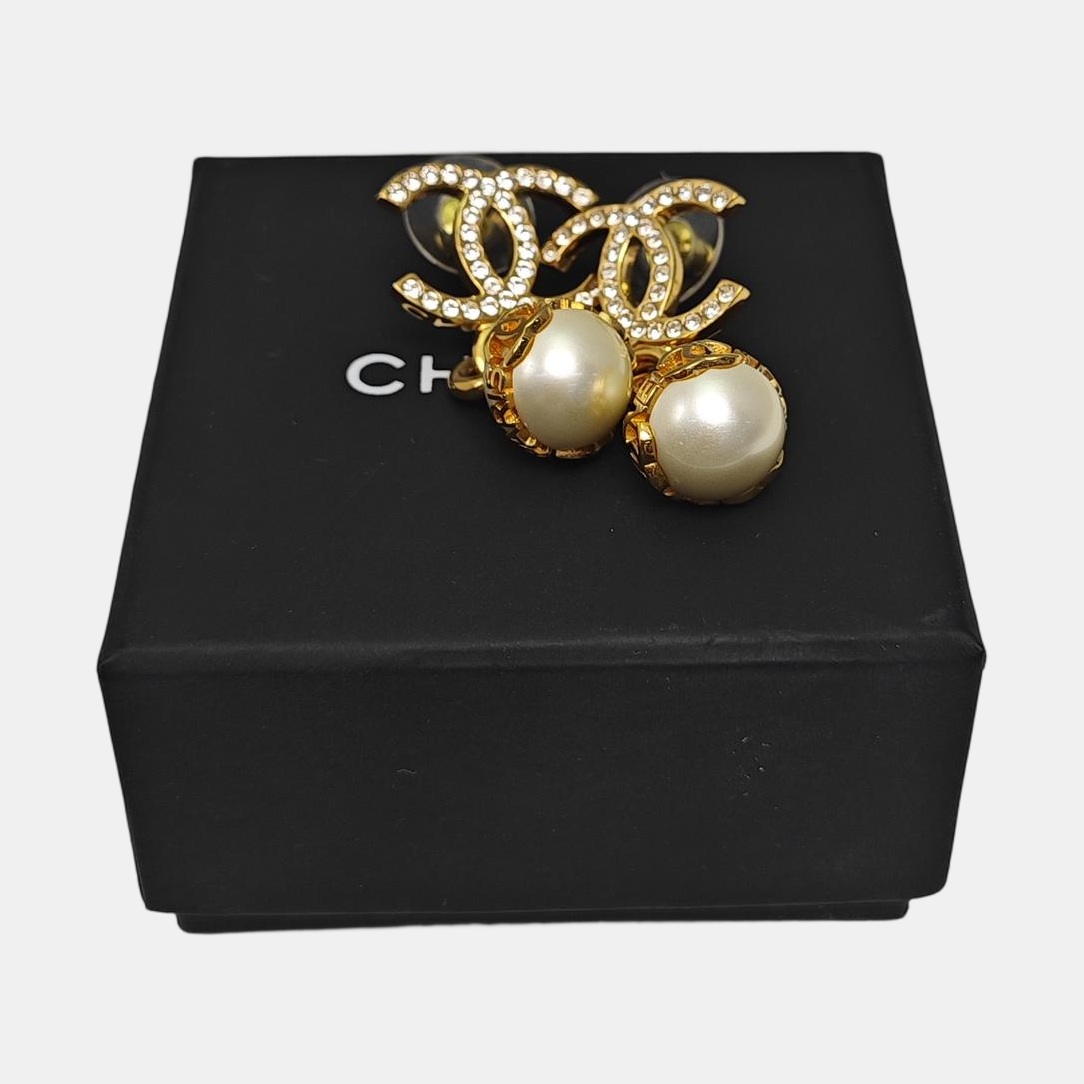 Metal Gold Earrings
