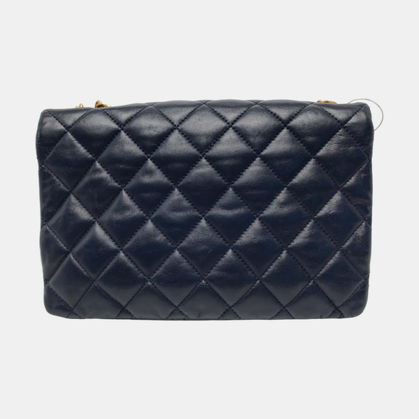 Authenticated pre-owned  CLASSIC FLAP Quilted Lambskin Blue - Crossbody Bag at Looply