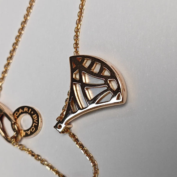 DIVAS' DREAM 18k Rose Gold Necklace