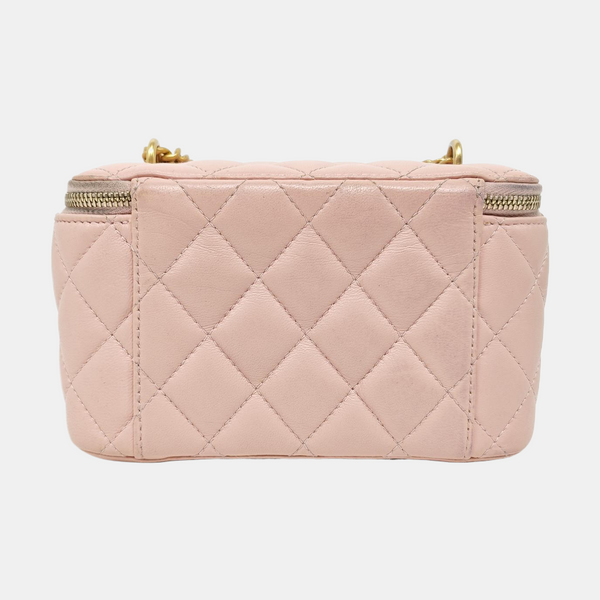 VANITY CASE Small Quilted Lambskin Pink