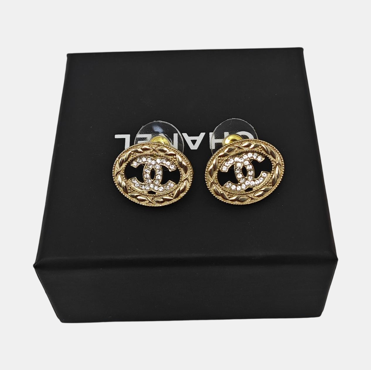 Metal Gold Stud Earrings