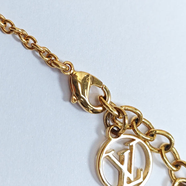 ESSENTIAL V Metal Gold Bracelet