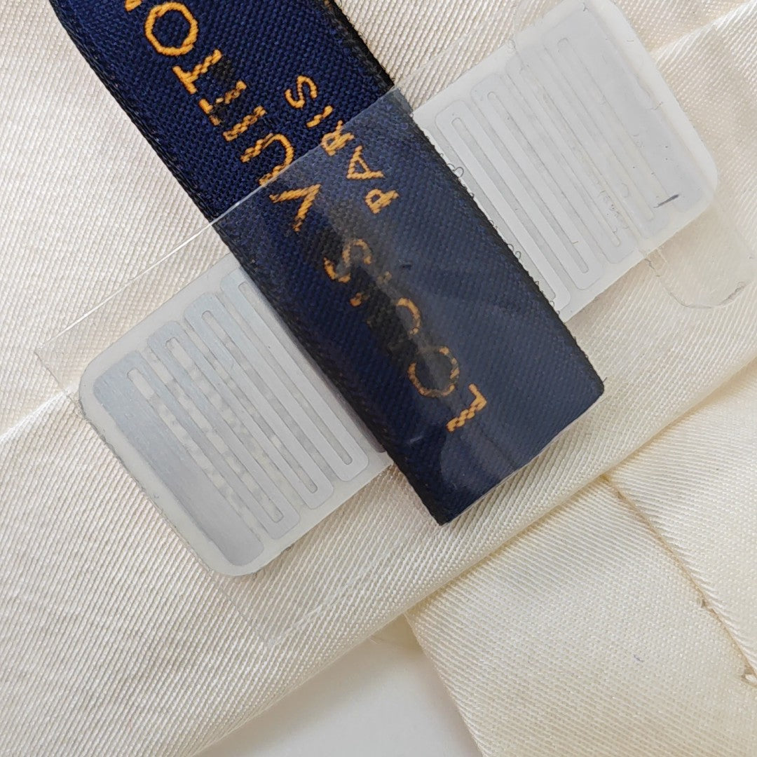 Wool Tie White