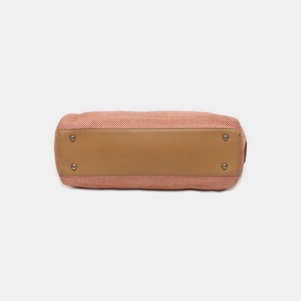 Canvas Red