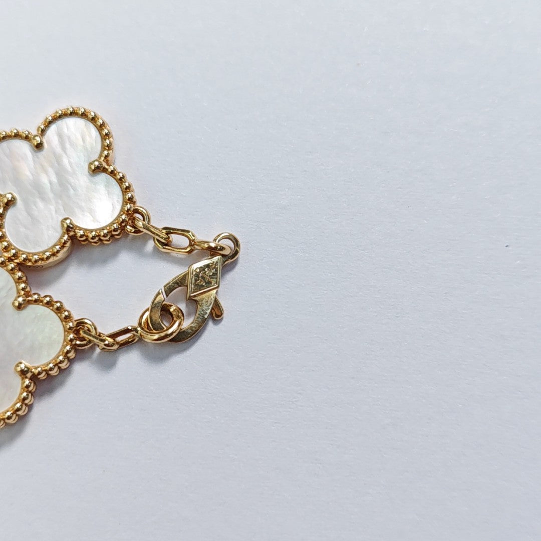 Vintage Alhambra 18k Gold Bracelet