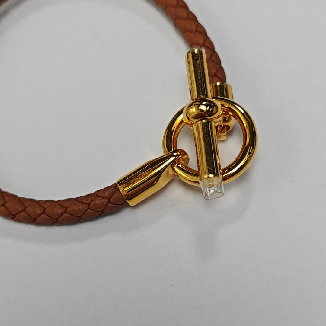 Glenan Leather Brown Bangle