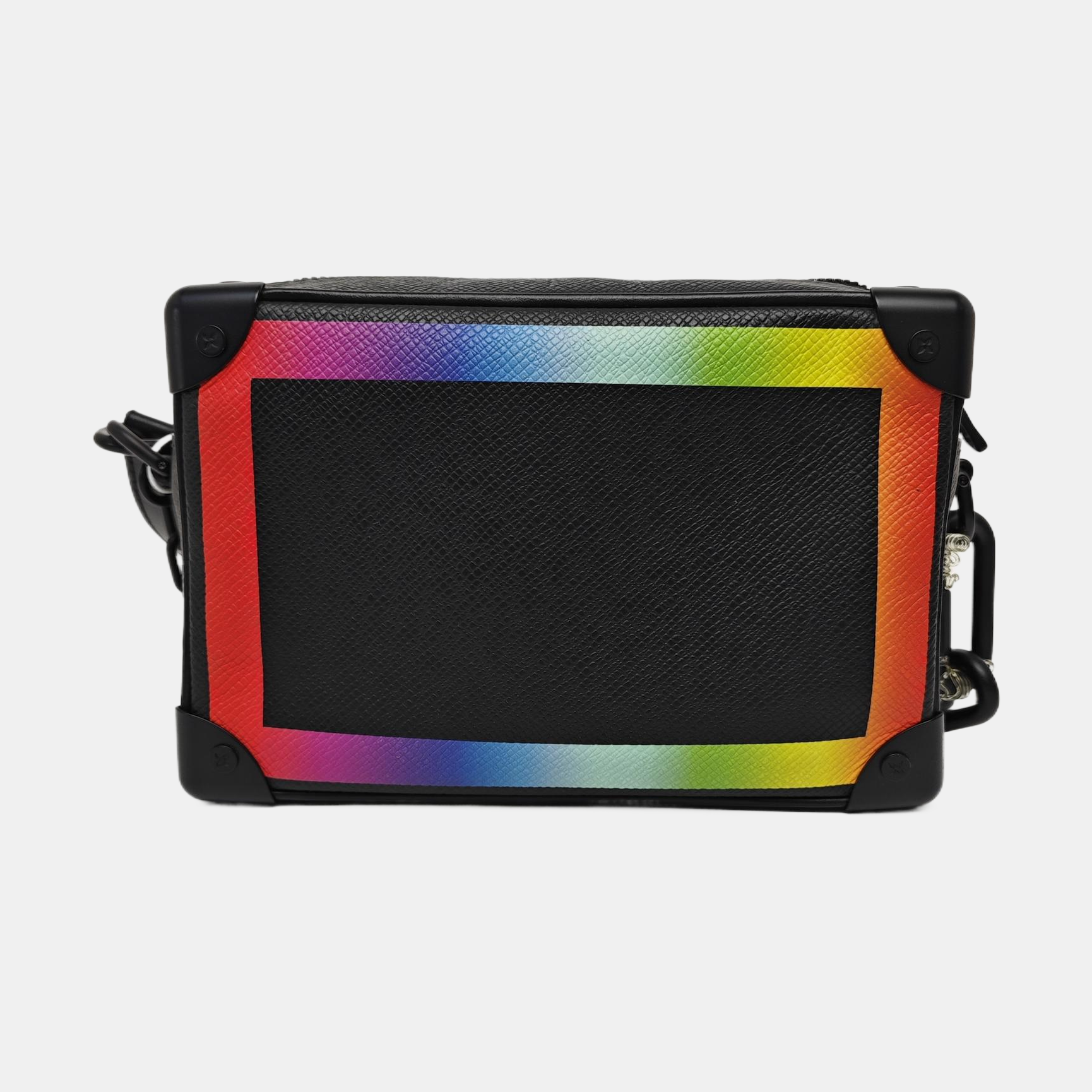 SOFT TRUNK Mini Calfskin Black