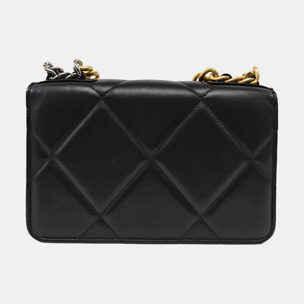 CHANEL 19 WOC Quilted Lambskin Black