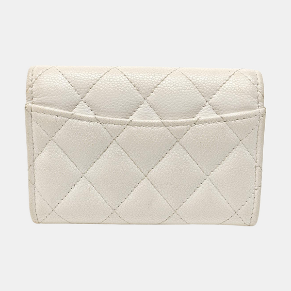 CLASSIC FLAP Quilted Grained Calfskin White Card Holder