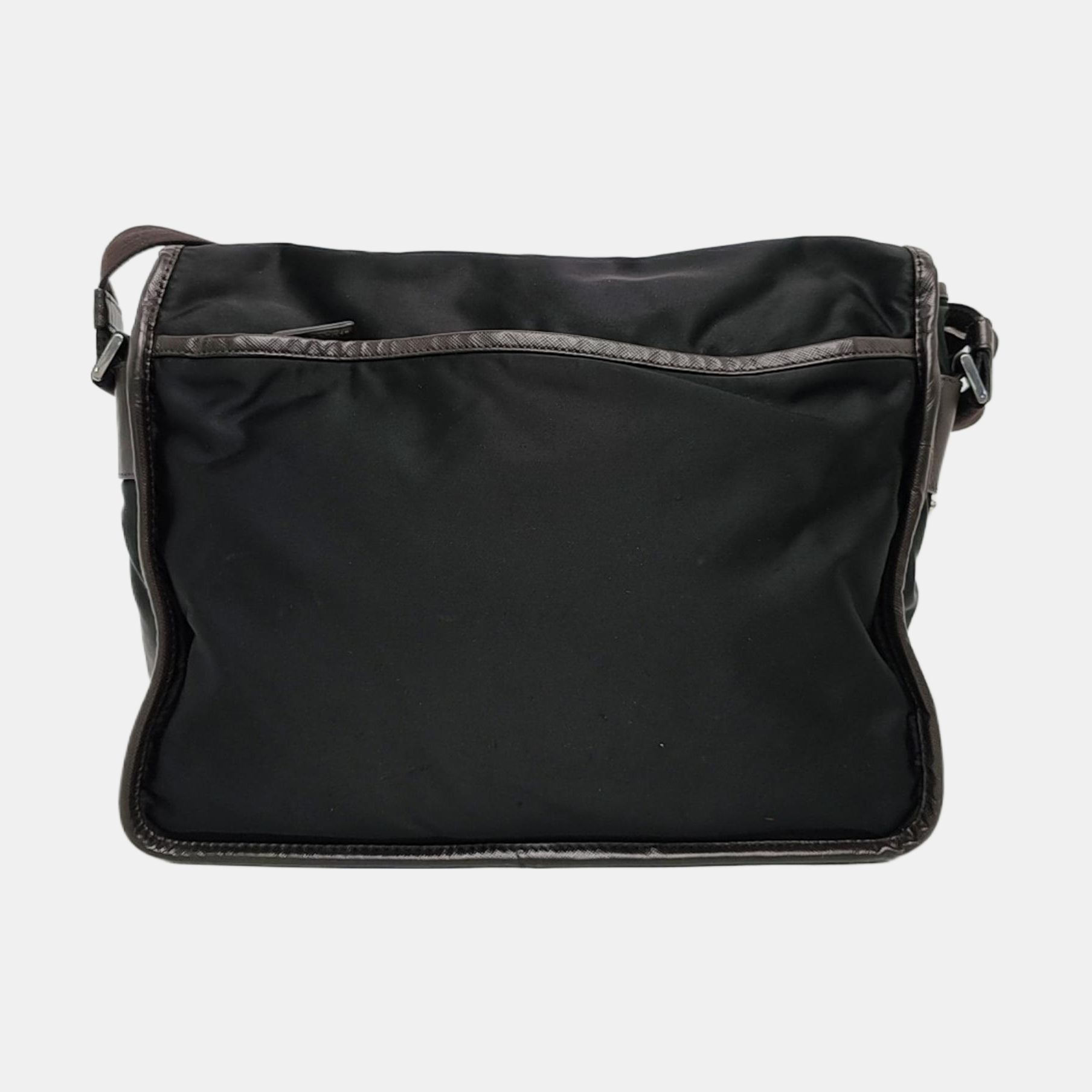 Vela Messenger Bag Nylon Black