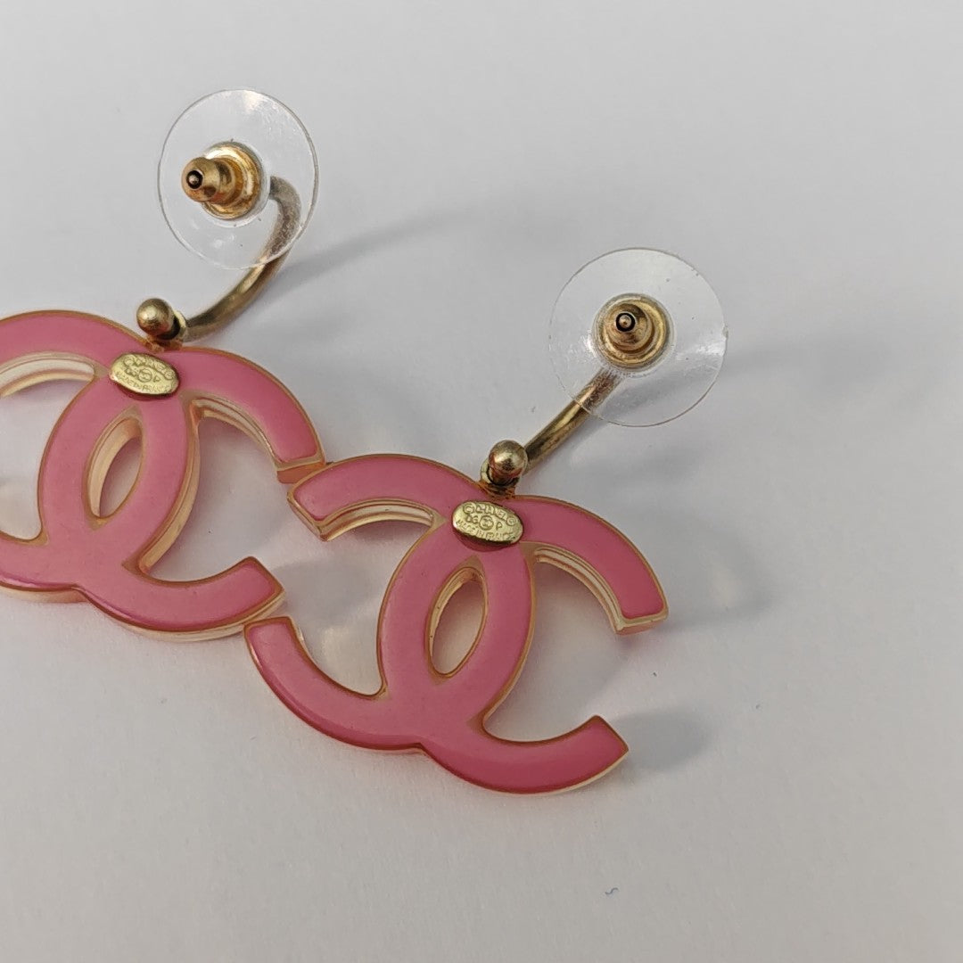 CC Logo Resin Red Stud Earrings