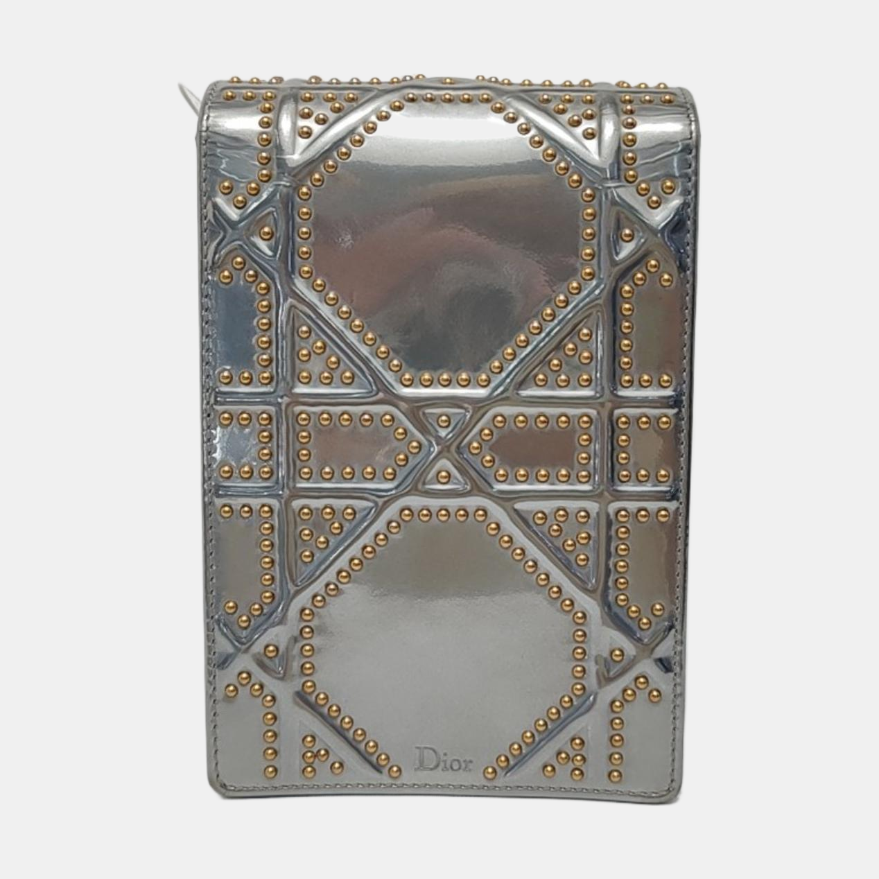 Authenticated pre-owned  Diorama Cannage Calfskin Silver - Crossbody Bag at Looply