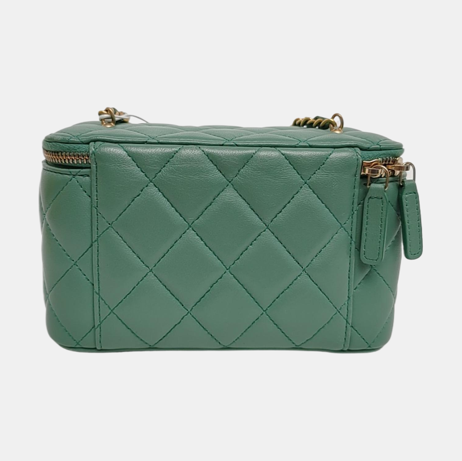Authenticated pre-owned  VANITY CASE Quilted Lambskin Green - Shoulder Bag at Looply