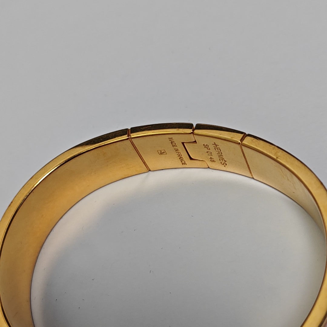 Metal Red Bangle