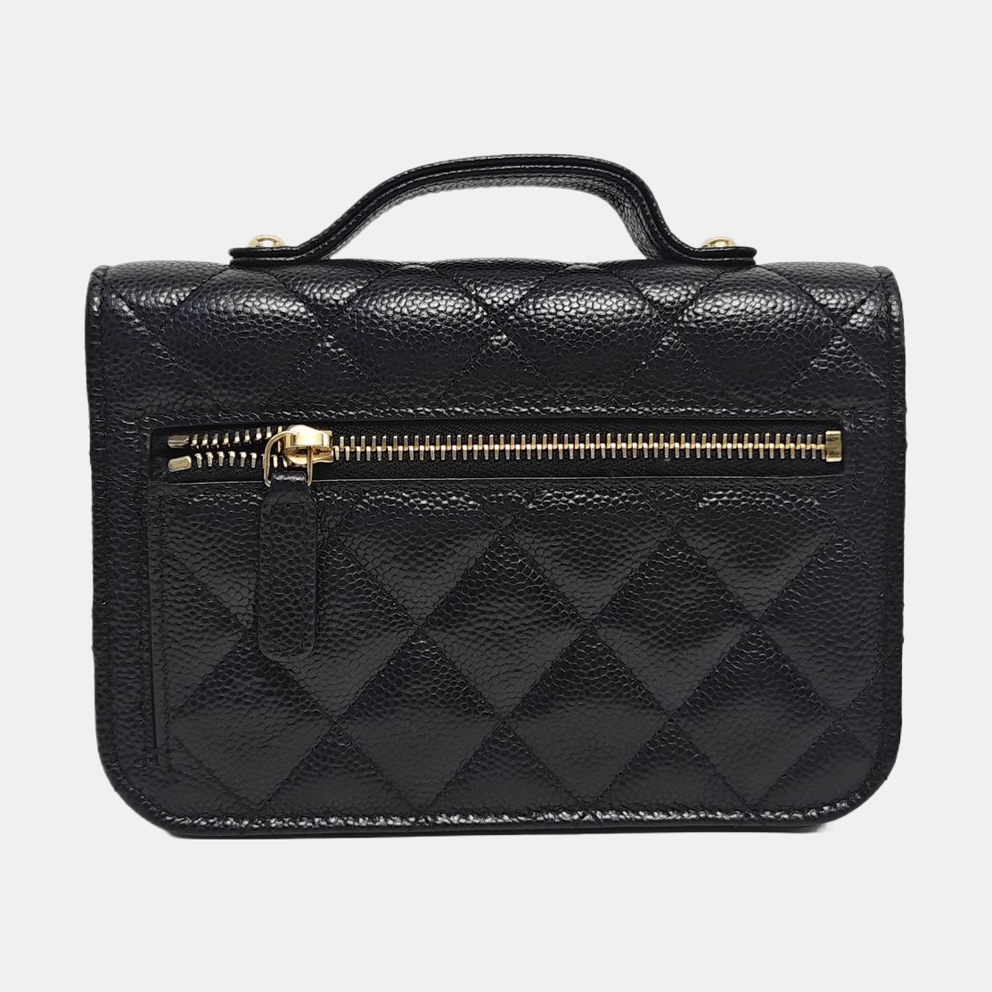 Authenticated pre-owned  BUSINESS AFFINITY Quilted Grained Calfskin Black - Shoulder Bag at Looply