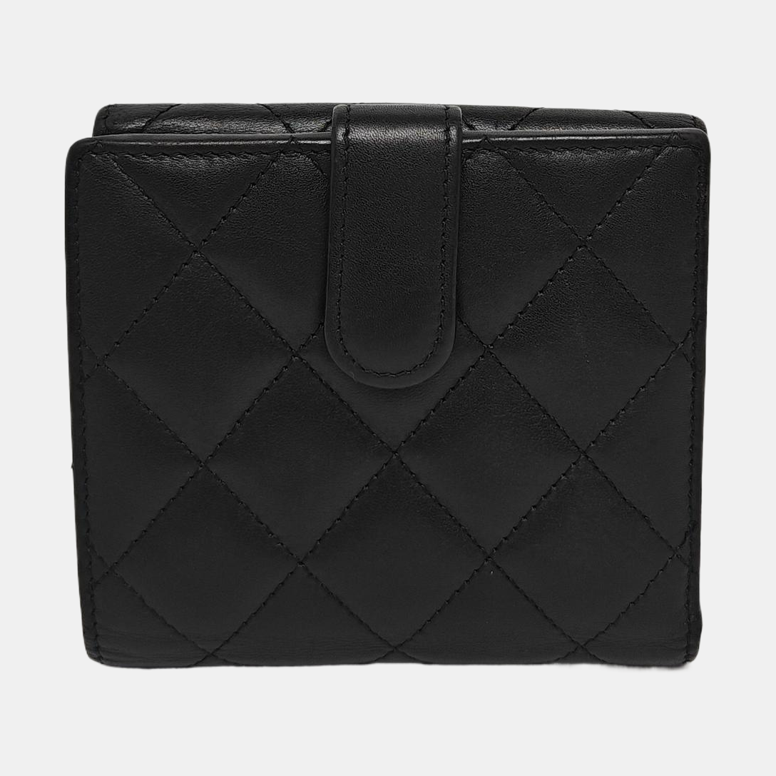 Authenticated pre-owned  CAMBON Quilted Calfskin Black Wallet - Wallet at Looply