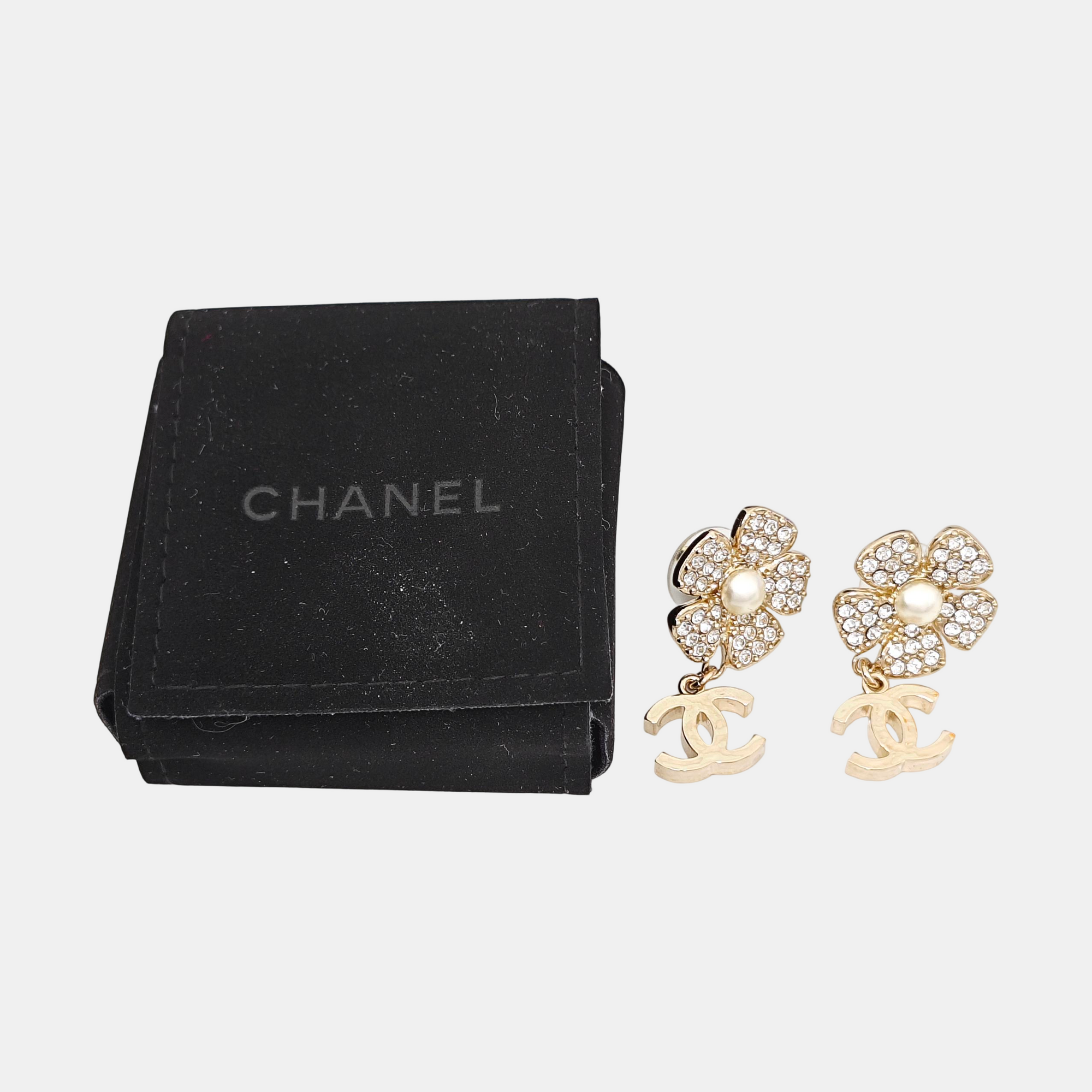 CC Logo Metal Gold Stud Earrings