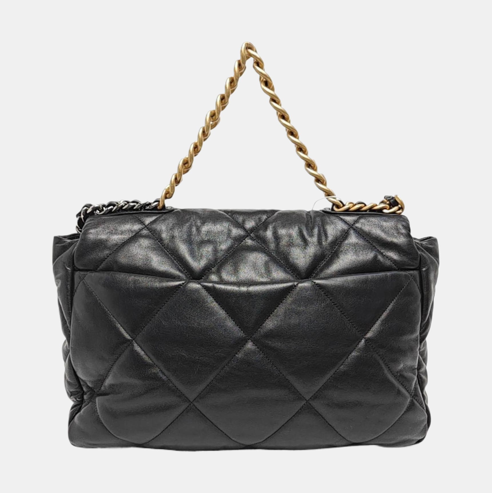 CHANEL 19 Maxi Quilted Lambskin Black