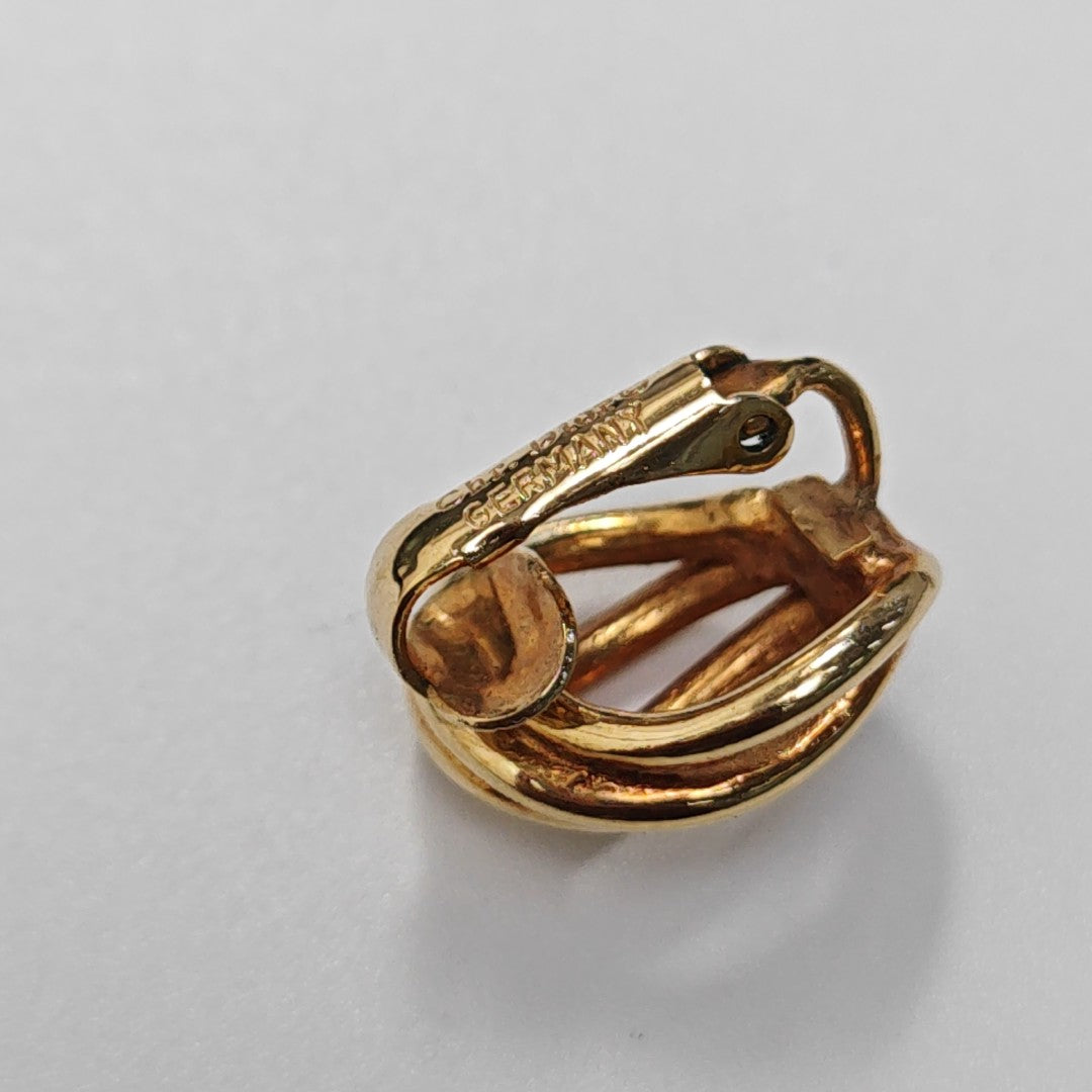 Twist Round Metal Gold Clip On Earrings
