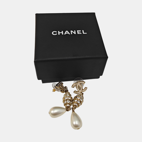 CC Logo Metal Gold Stud Earrings