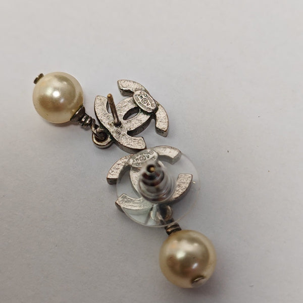 CC Logo Metal Silver Stud Earrings