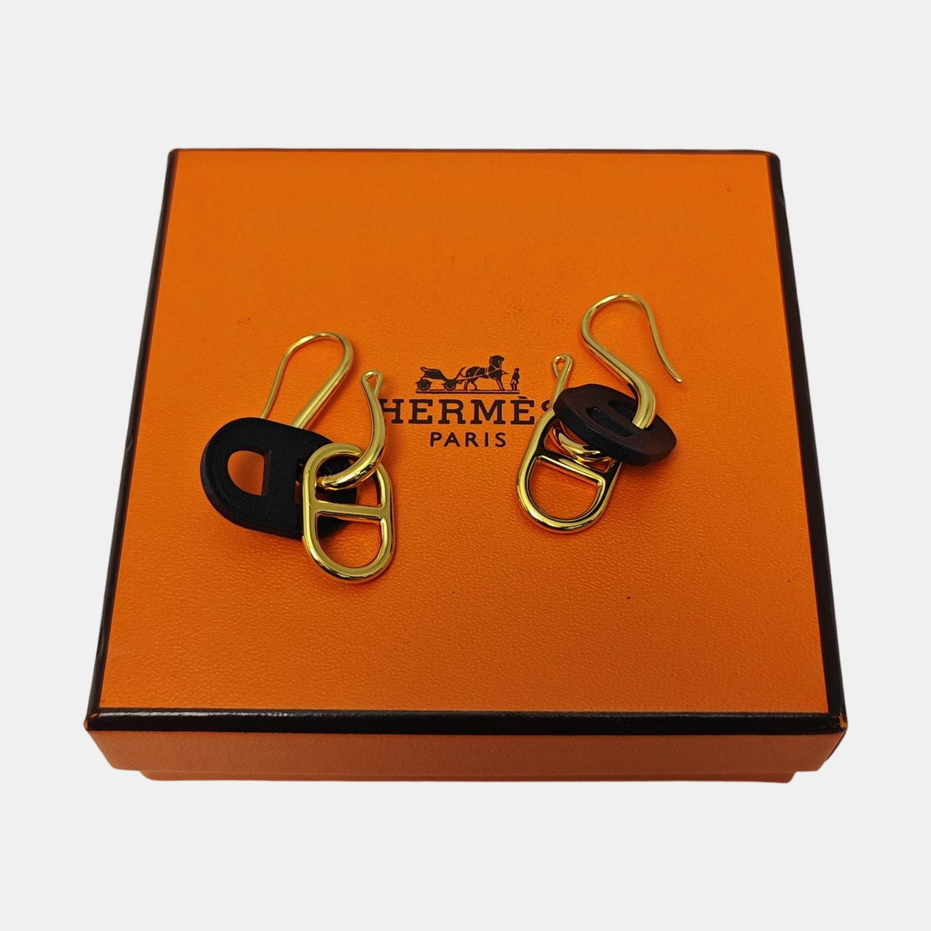 O'maillon Metal Gold Earrings