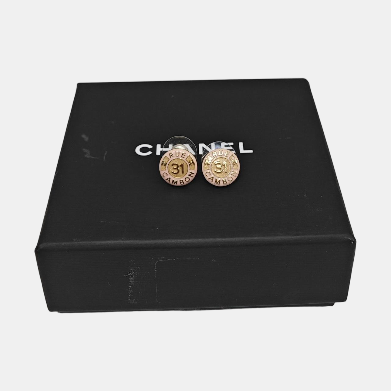 Metal Gold Stud Earrings