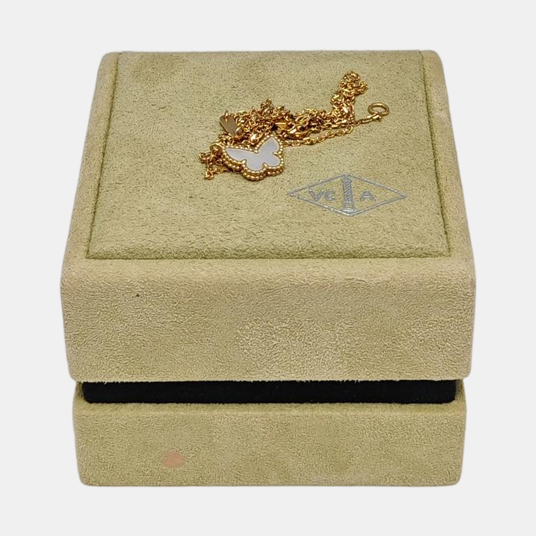 Sweet Alhambra 18k Gold Necklace
