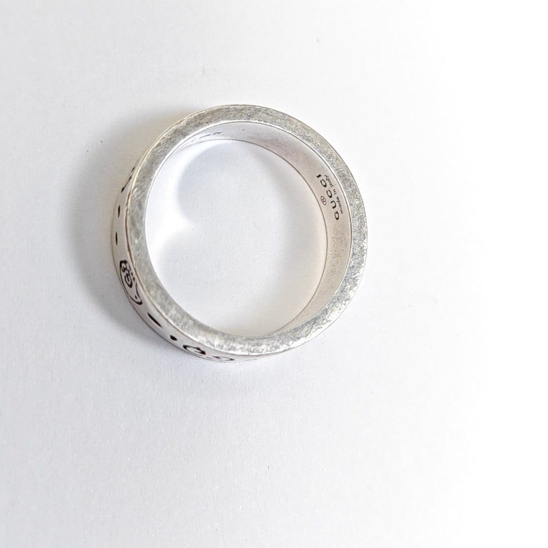 925 Sterling Silver Ring HK 20