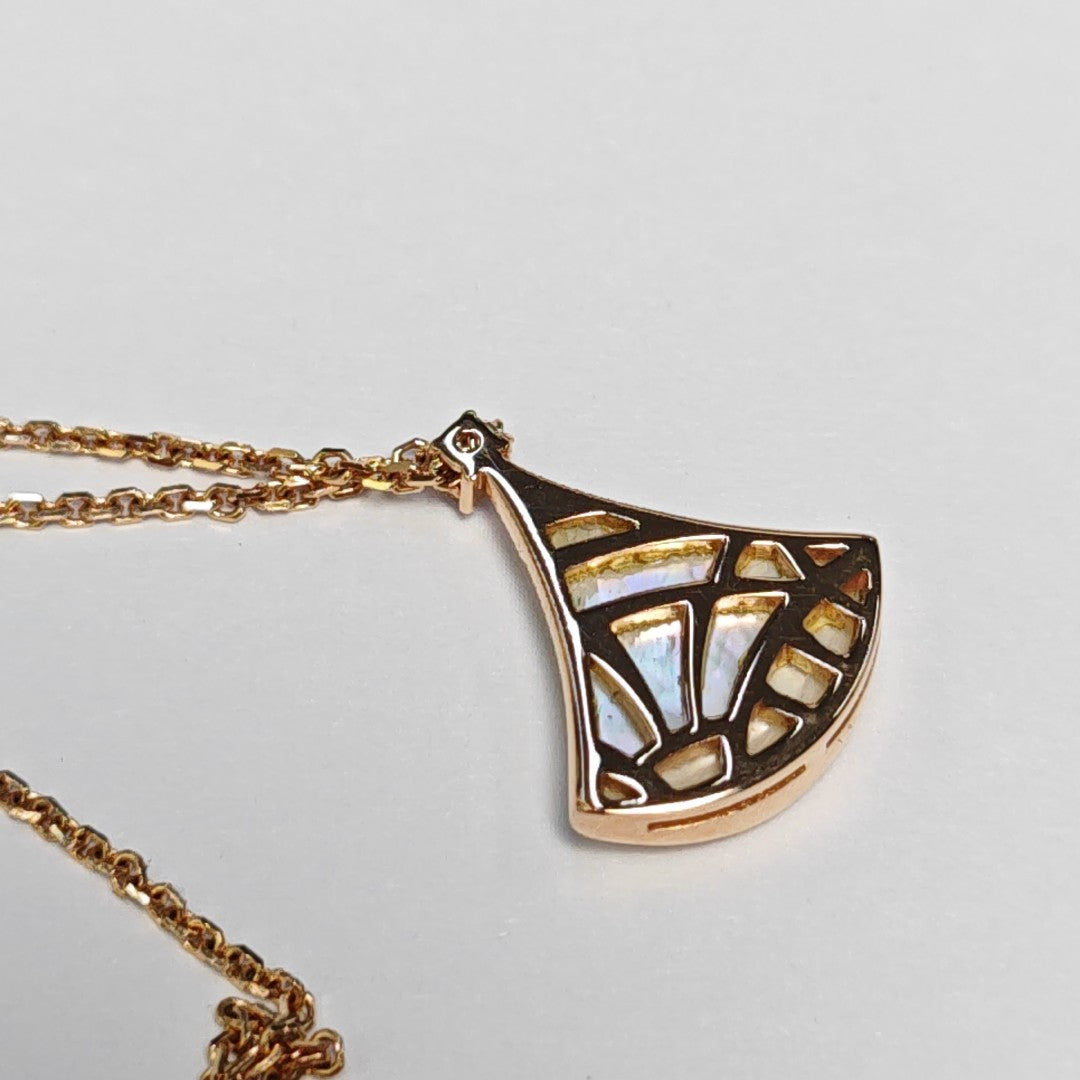DIVAS' DREAM 18k Rose Gold Necklace
