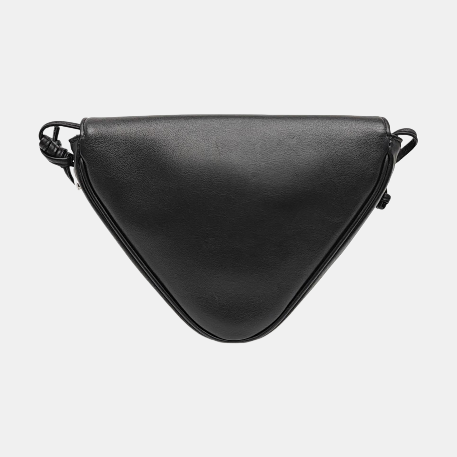 TRIANGLE Calfskin Black