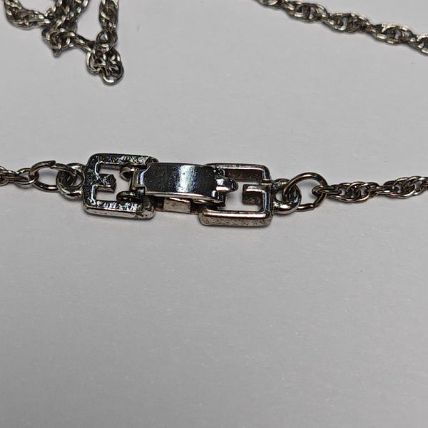 G Link Metal Silver Necklace