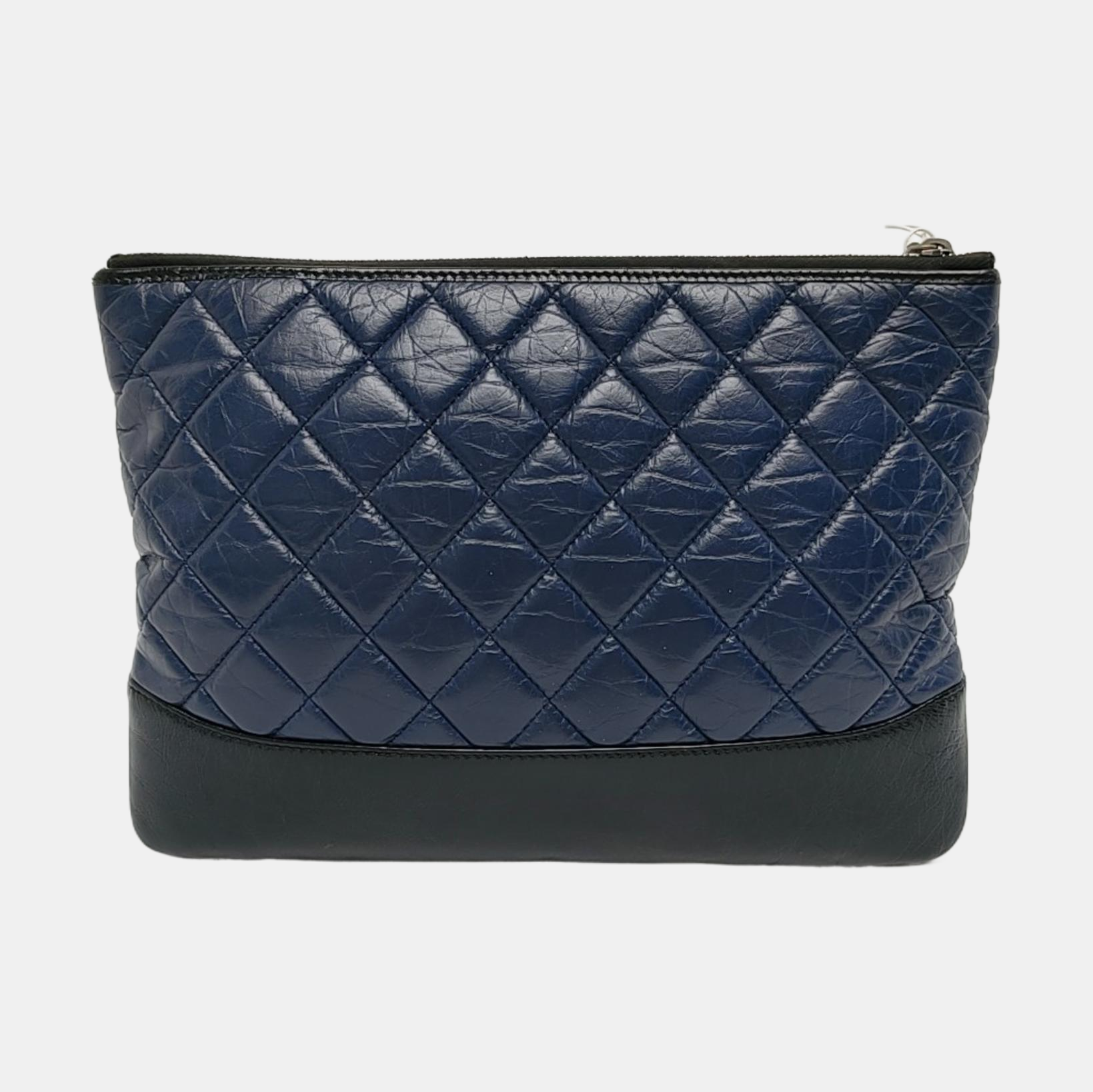 Authenticated pre-owned  GABRIELLE Quilted Calfskin Blue - Clutch at Looply