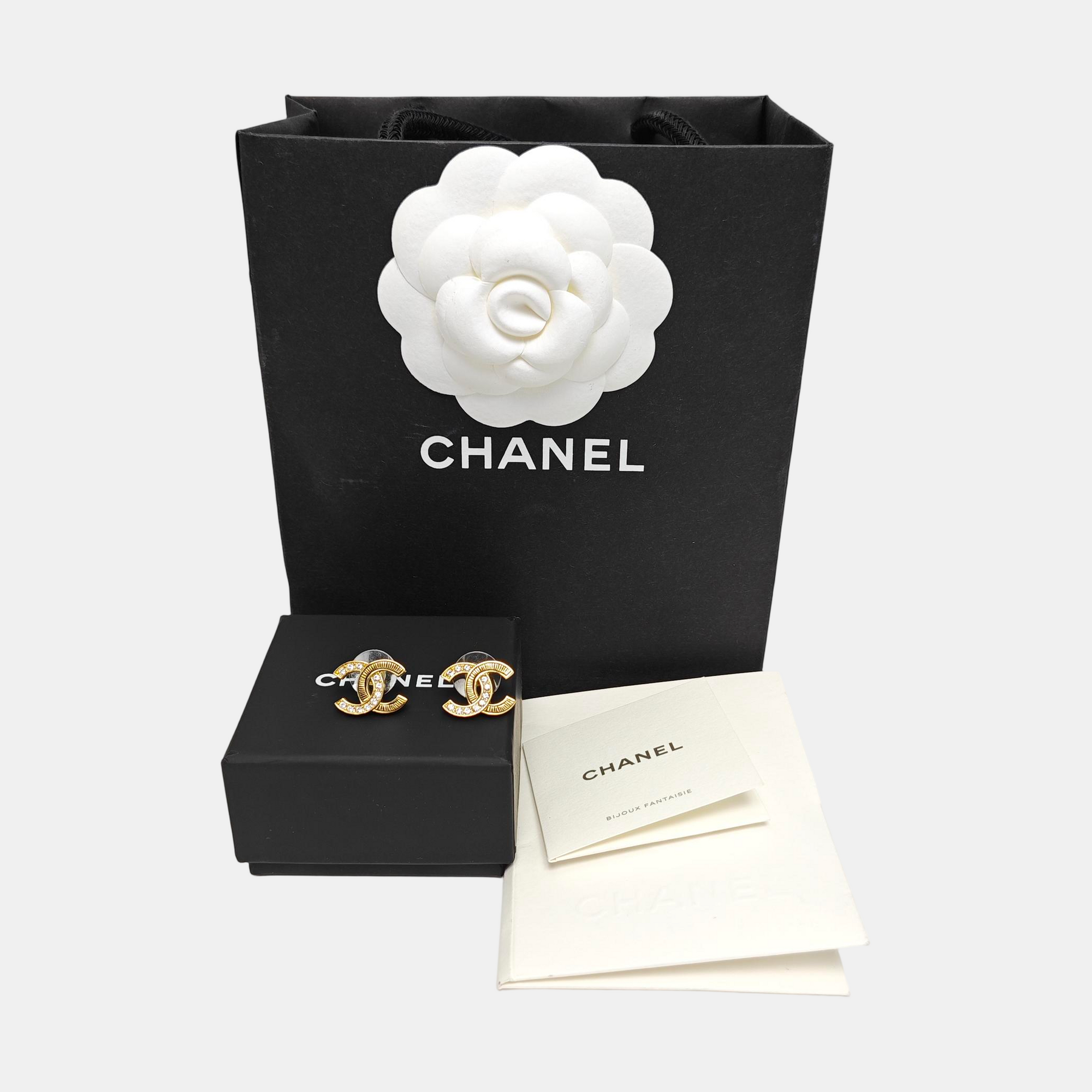 Metal Gold Stud Earrings