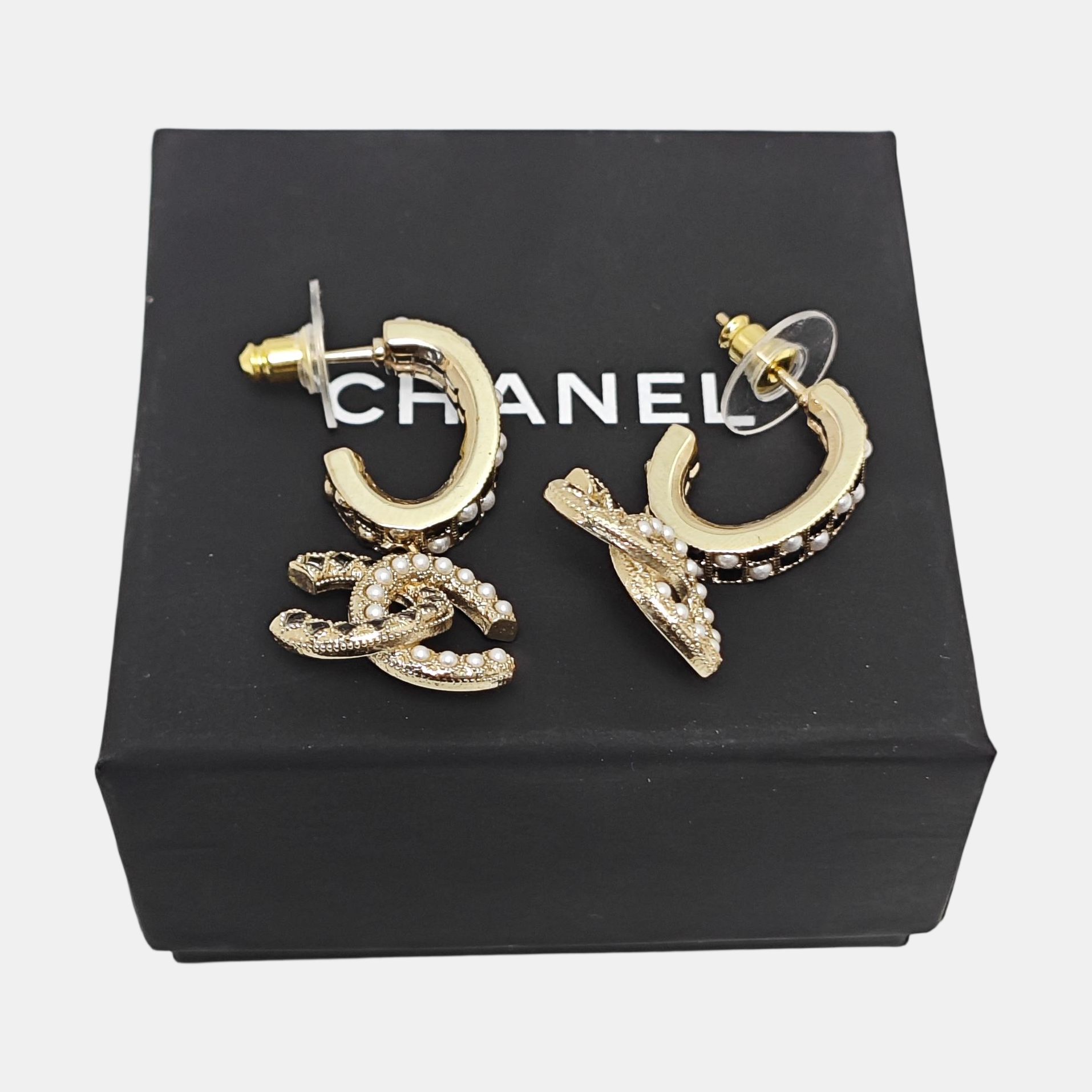 CC Logo Metal Gold Stud Earrings