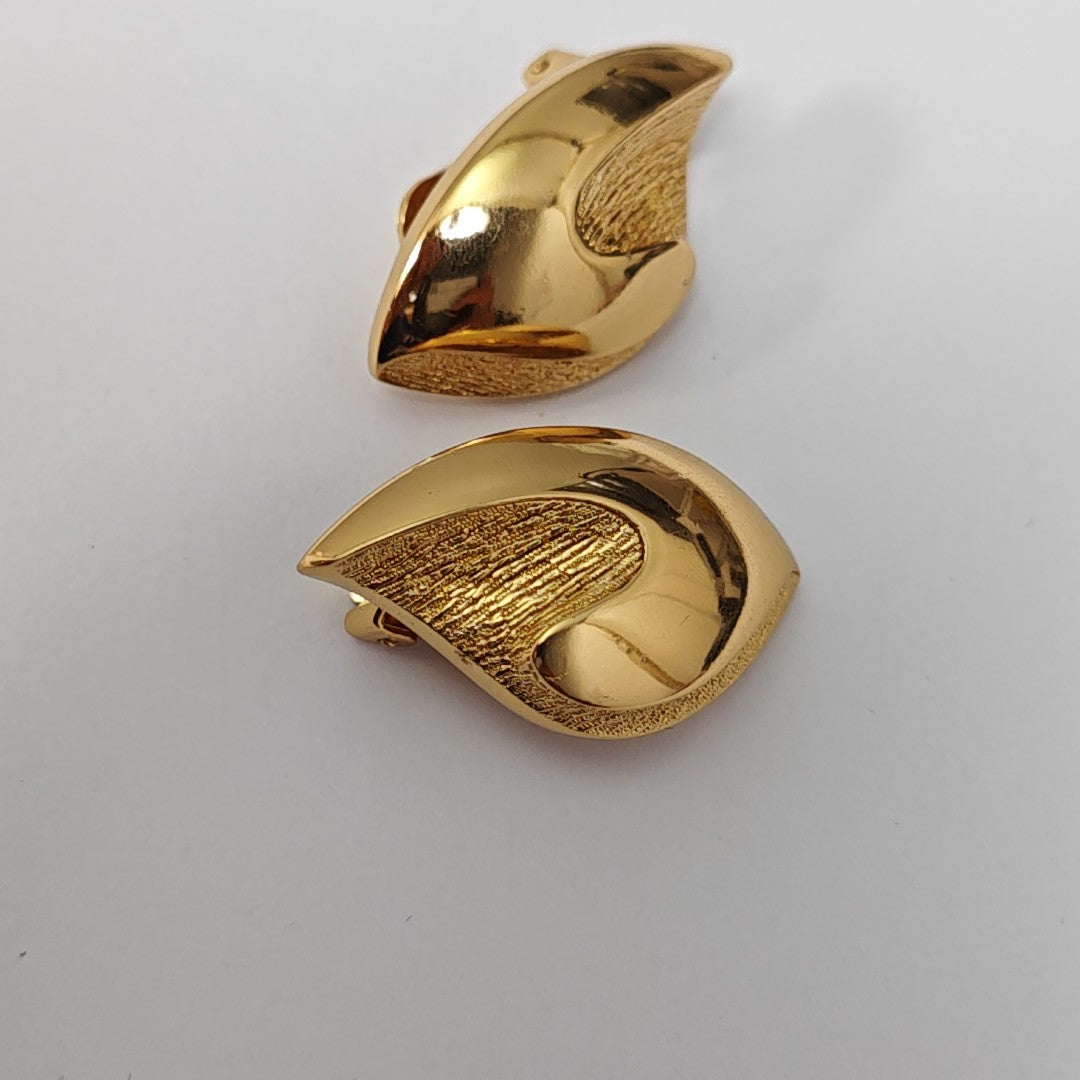Metal Gold Clip On Earrings