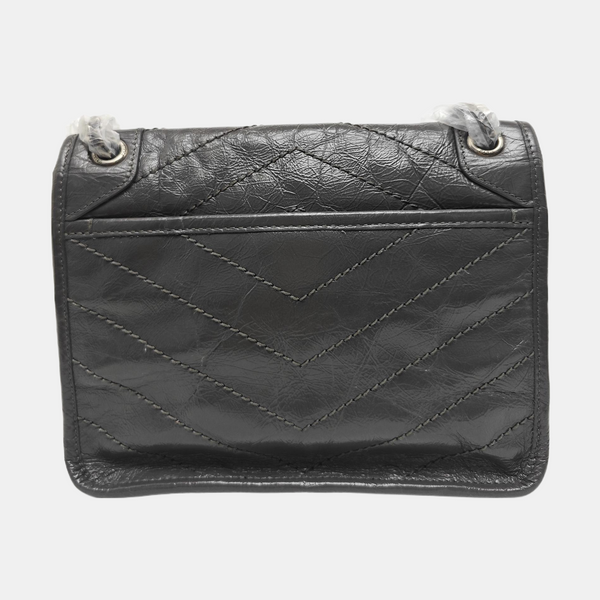 NIKI Small Chevron Calfskin Gray