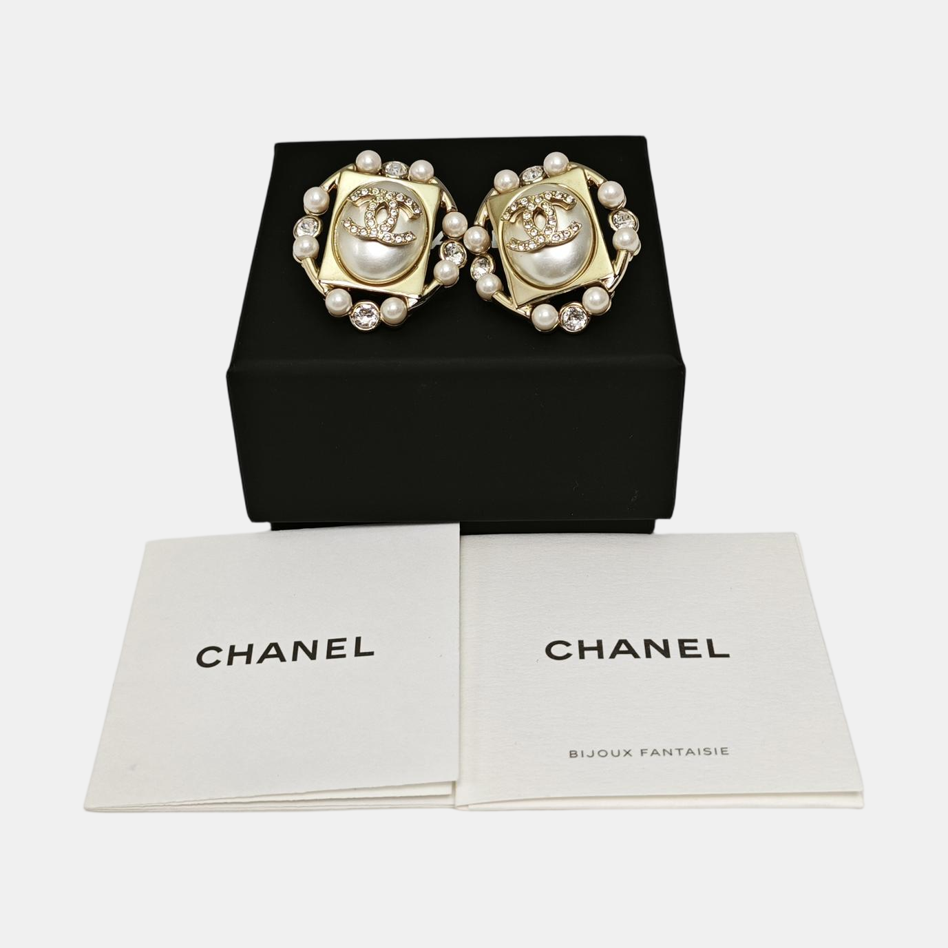 Metal Gold Stud Earrings