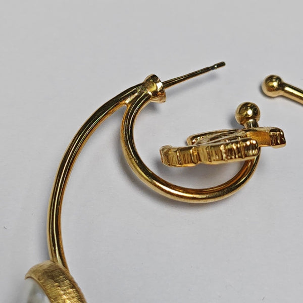 Metal Gold Earrings