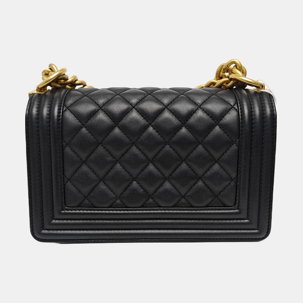 BOY CHANEL Small Quilted Calfskin Black
