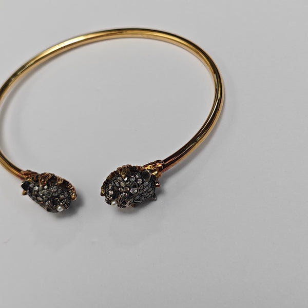 18k Gold Bangle