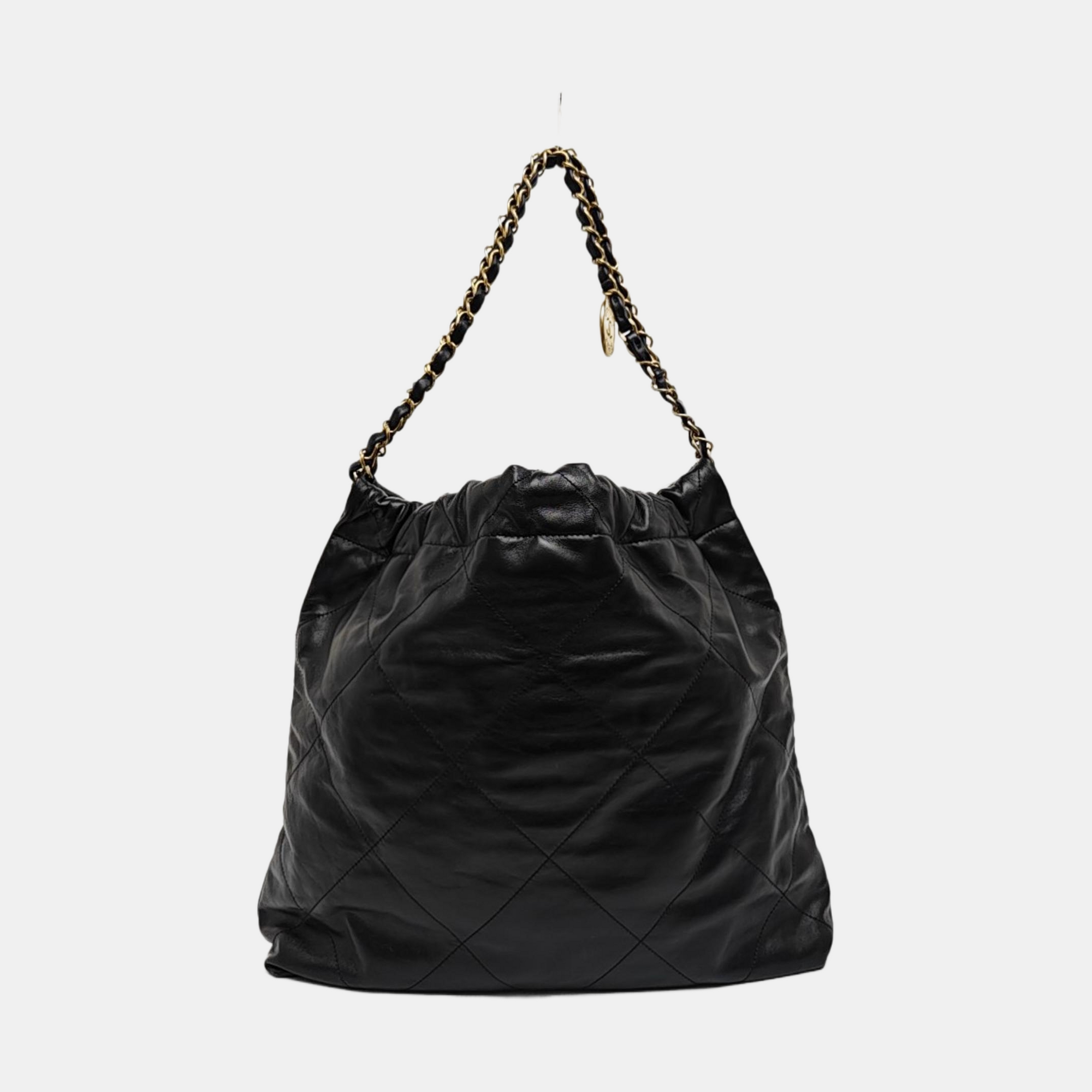 CHANEL 22 Medium Quilted Calfskin Black