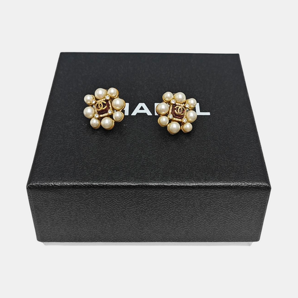 Metal Gold Stud Earrings