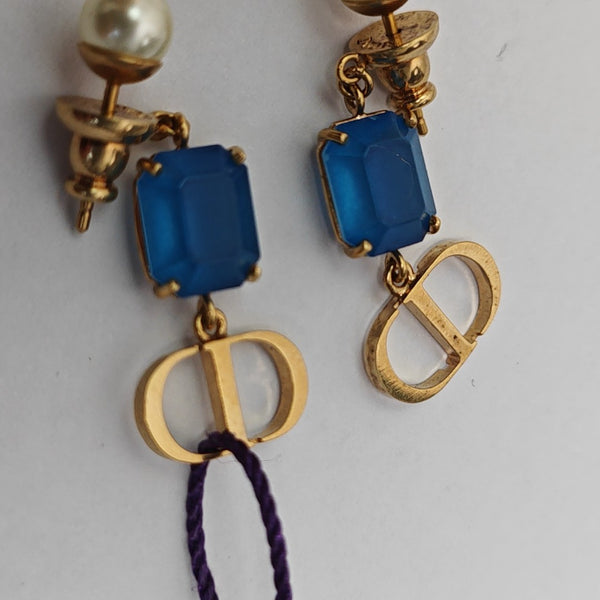 Synthetic Crystal Gold Stud Earrings