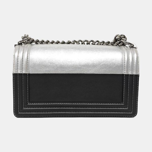 Authenticated pre-owned  BOY CHANEL Medium Calfskin Black - Shoulder Bag at Looply