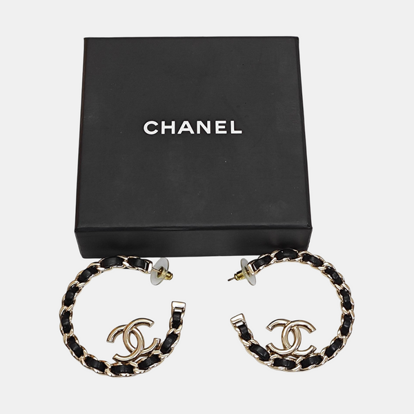 Metal Black Stud Earrings