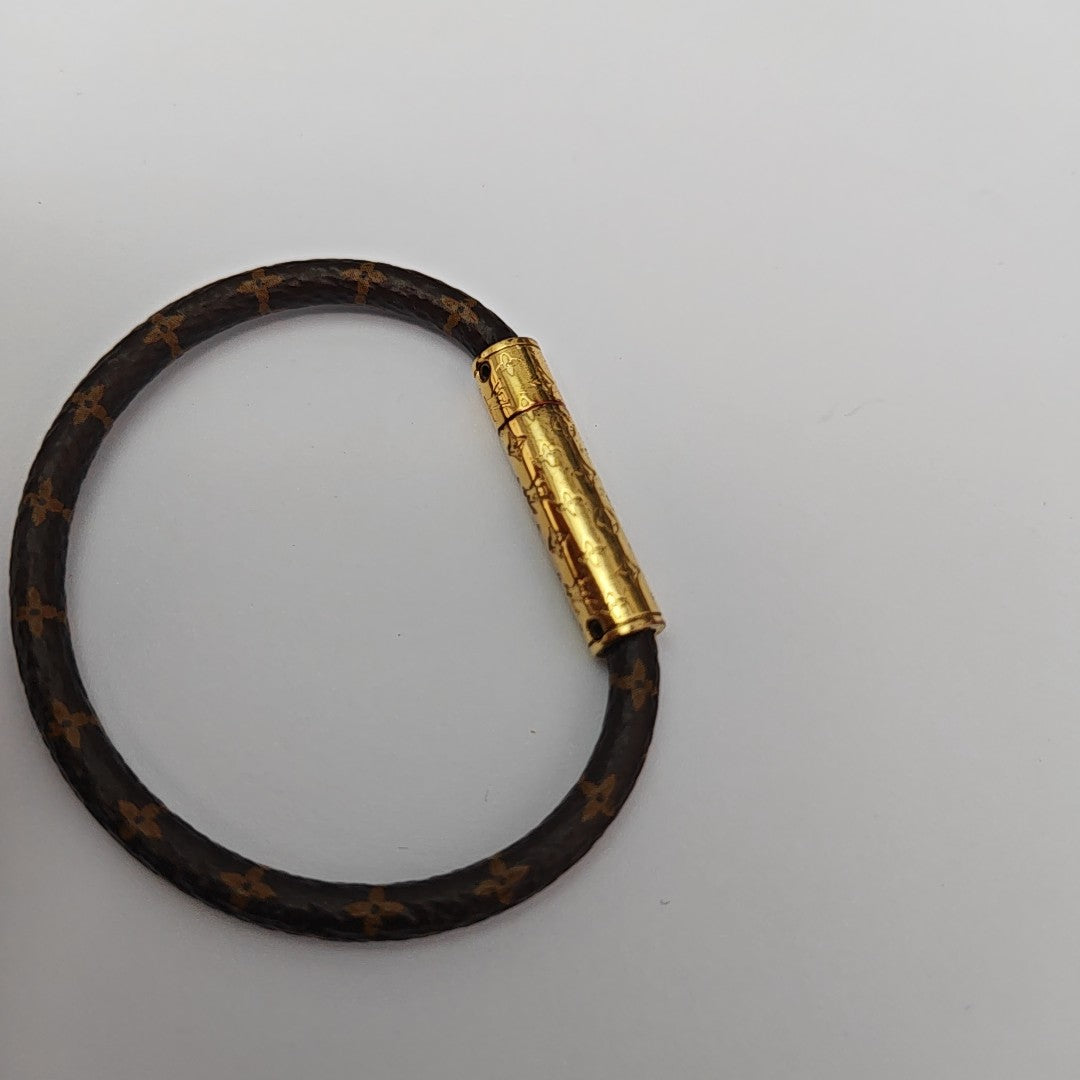 CONFIDENTIEL Metal Brown Bangle